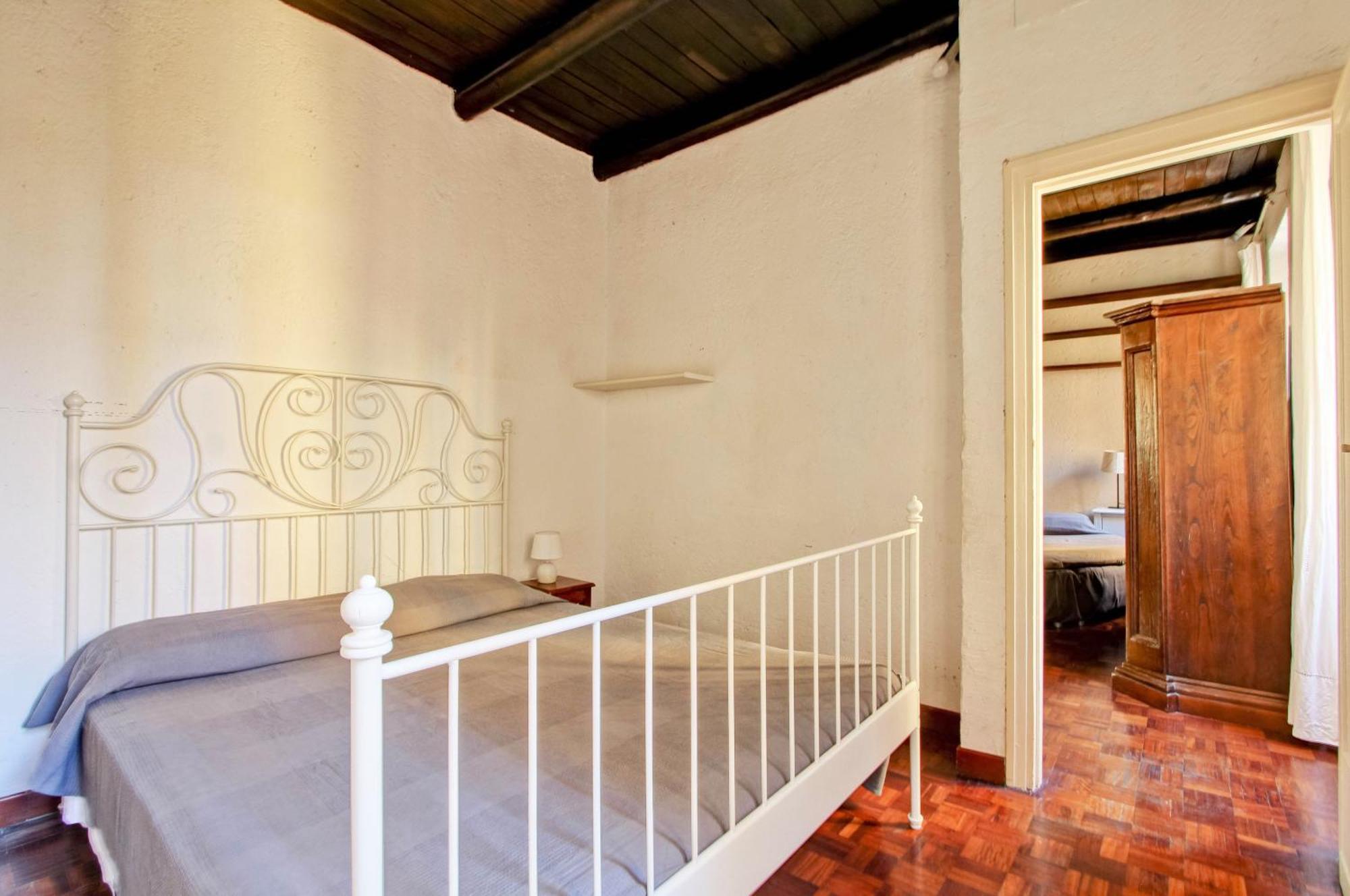 Campo De Fiori - Loft In Originario Anfiteatro Romano Екстер'єр фото