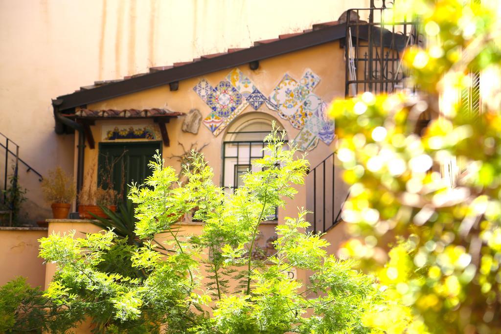 Campo De Fiori - Loft In Originario Anfiteatro Romano Екстер'єр фото